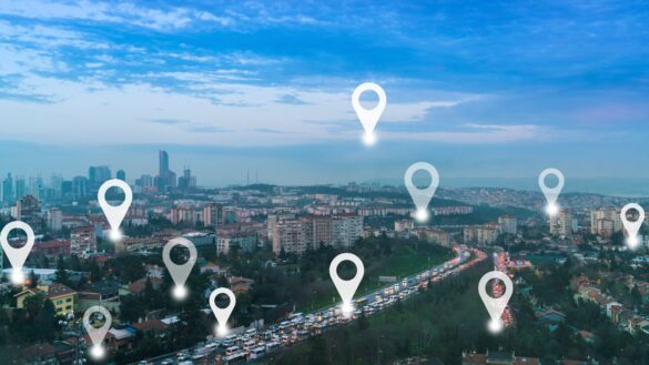 Key Differences between GPS and NAVIC